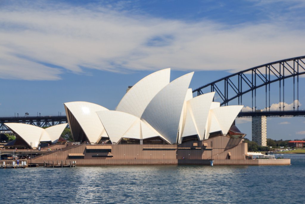 04-Sydney Opera House.jpg